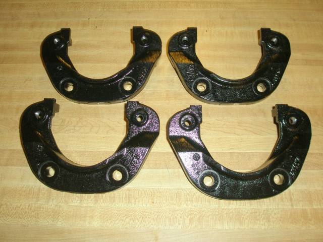 Caliper Mounts & Calipers 017 (Small).JPG