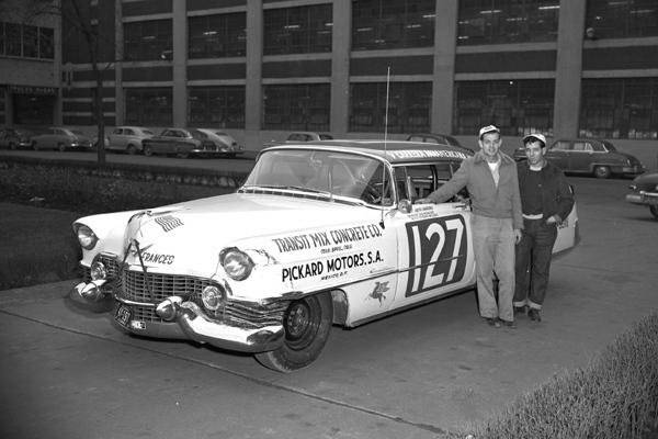 carrea-panamericana-1954-keith-andrews-cadillac-series-62.jpg