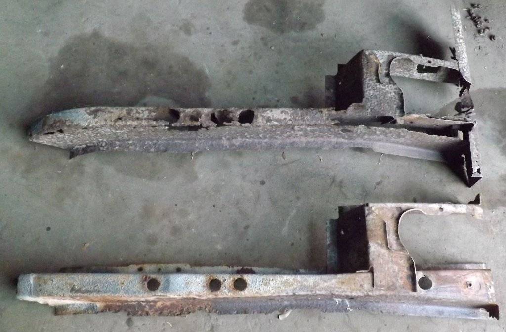 chassis rail comparison1.jpg