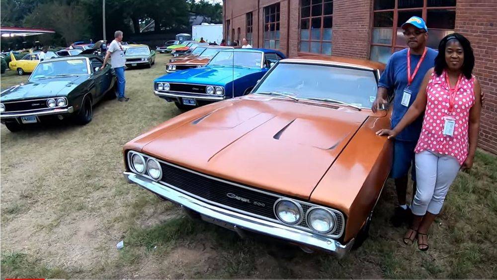 Check-Out-All-The-1969-Dodge-Charger-500s-Together.jpg