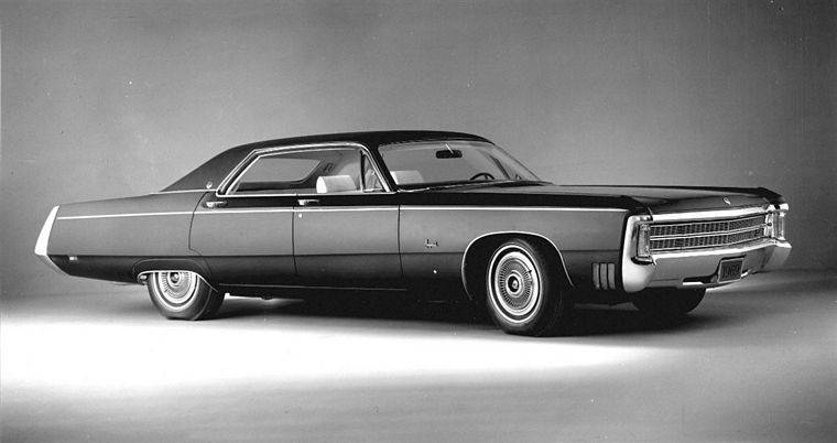 chrysler-crown-imperial-1970-2.jpg