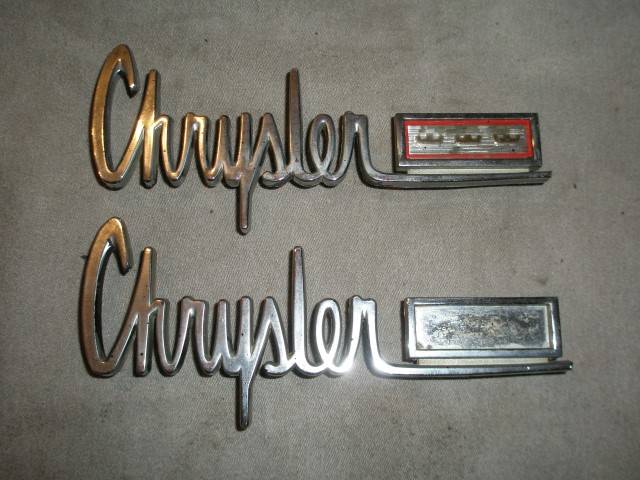 CHRYSLER NEWPORT EMBLEM.JPG