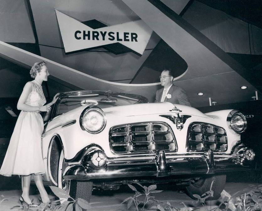 Chrysler_Imperial_car-1955.jpg