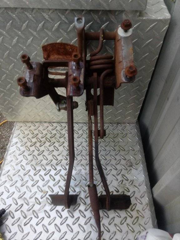 clutch pedal from my 65 fury1.jpg