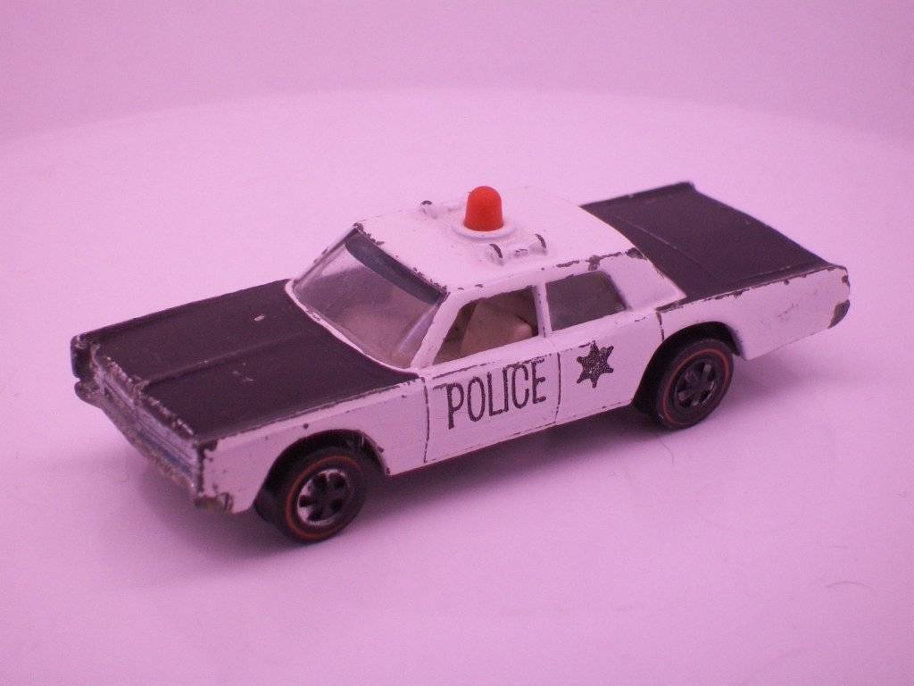 custom police cruiser a.JPG