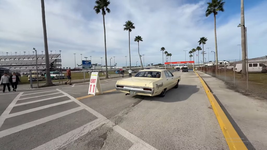 DAYTONA TURKEY RUN CAR SHOW FALL 2025 EVENT BEHIND THE SCENES DAY TWO.063.FURY.jpg