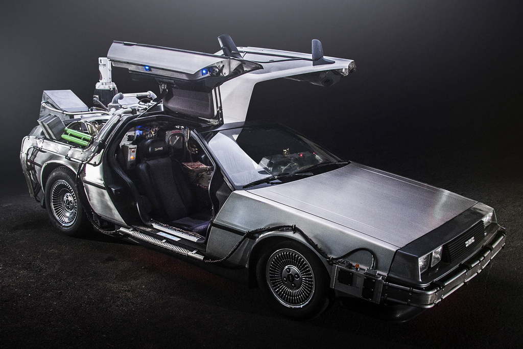 delorean-dmc-12-back-to-the-future-1500x1000.jpg