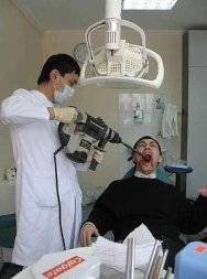 dentist-chiropractor-sue-over-yelp-reviews.jpg