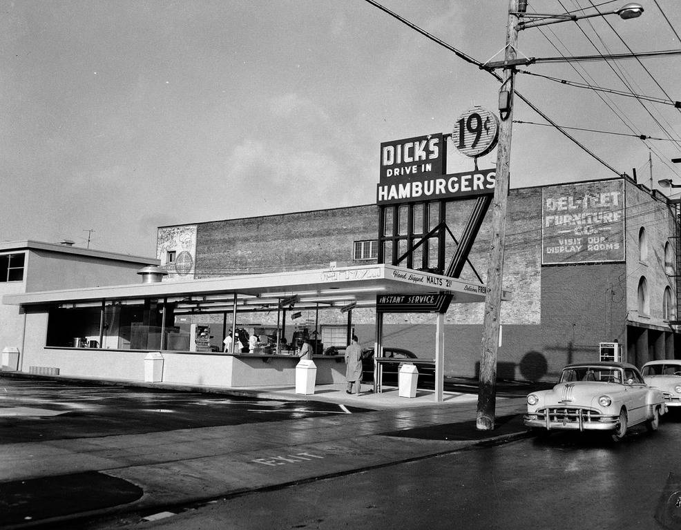 dicks-drive-in-seattle-1955.jpg