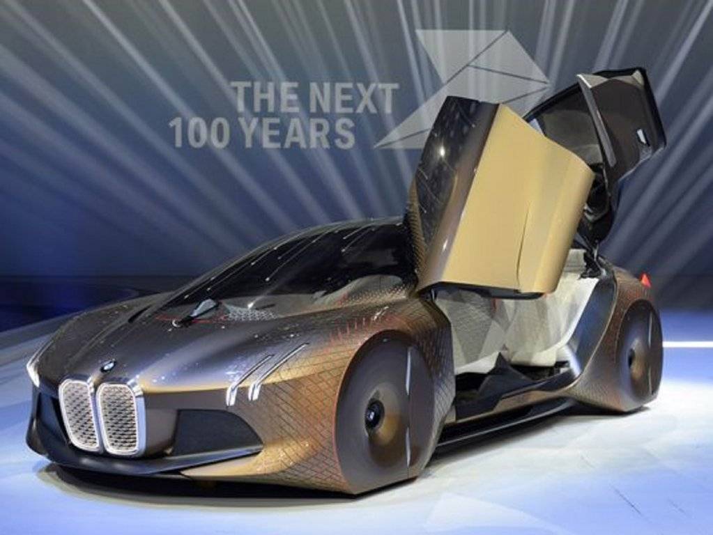 driverless BMW.JPG