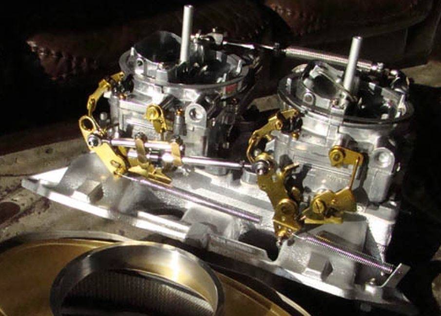 Dual Quad Carbs3.jpg