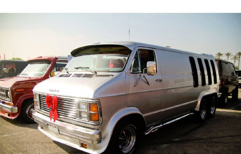 dually van3.jpg