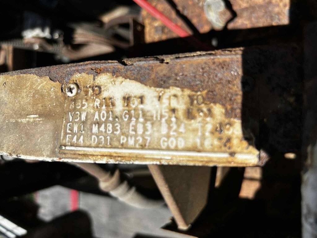 fender tag 4010543790188268701.jpg