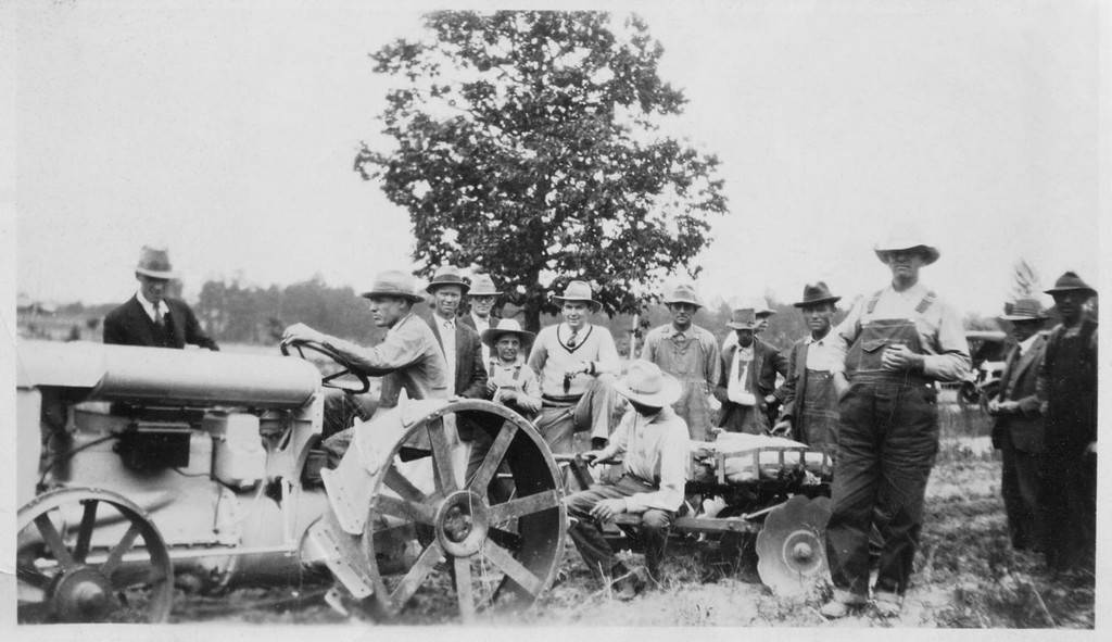 fordsontractordemonstration.jpg