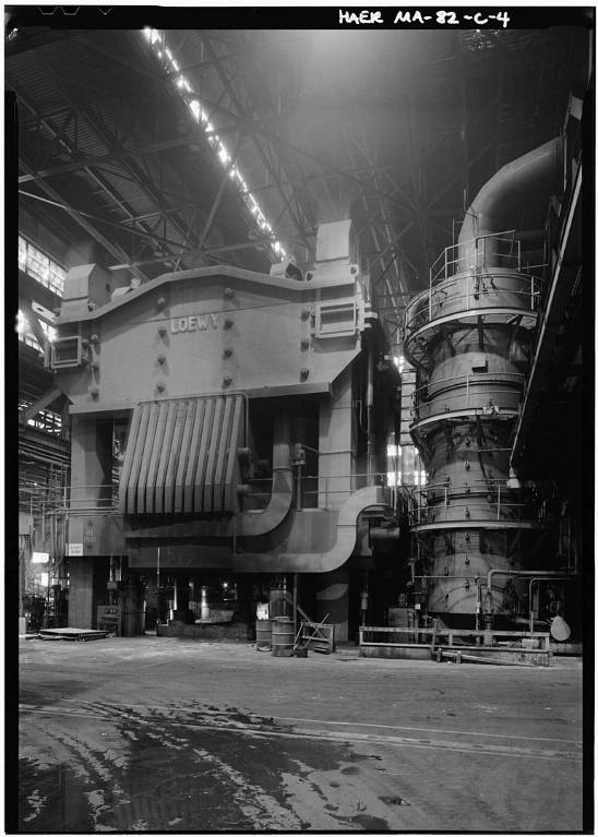 forging-press-wyman-gordon-50000-tons.jpg