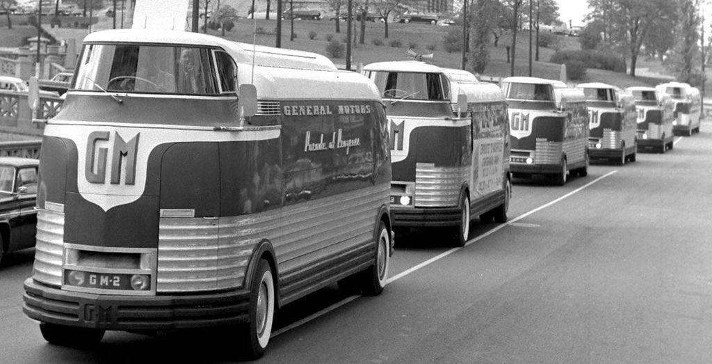 gm-futurliner-17-1.jpg