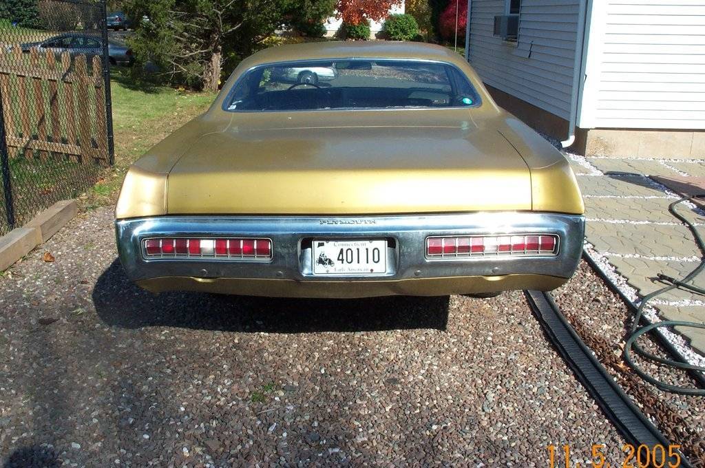 Gold rear.jpg
