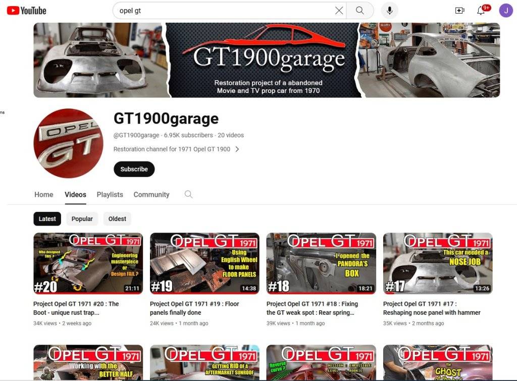 GT1900 garage.JPG
