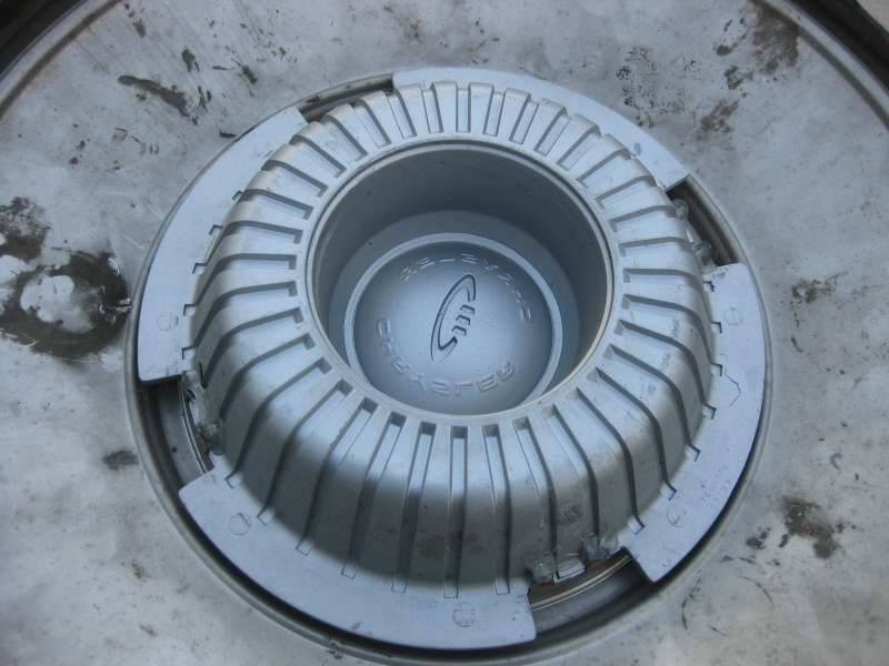 hubcaps09.JPG