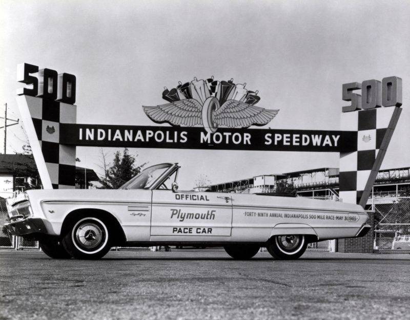 Indy-1965-Ply-Fury-Pace-Car-800x625.jpg