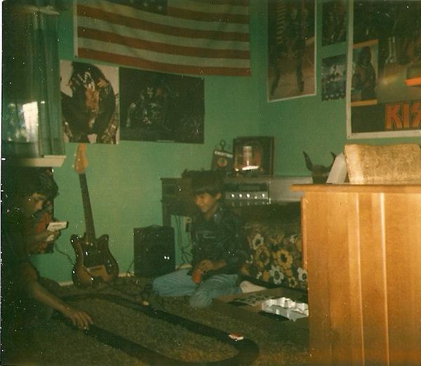 It's Detroit Slot Cars City today in my bedroom.jpg