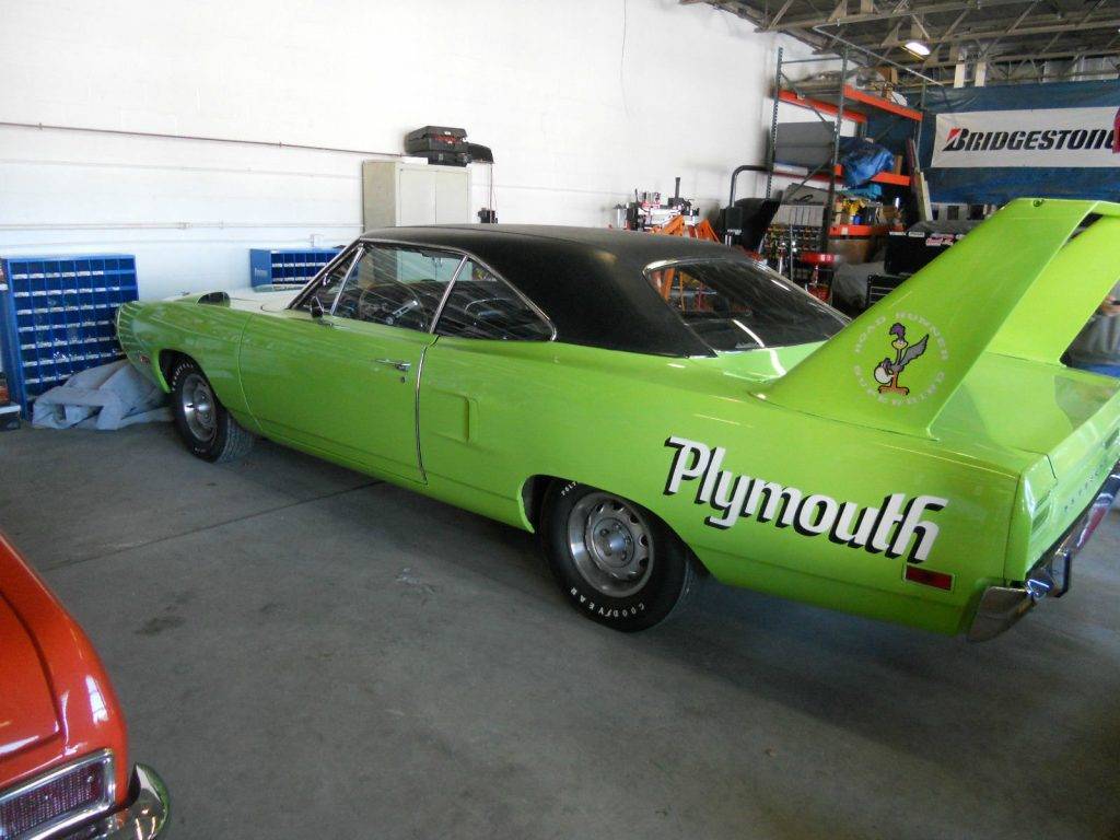 last-plymouth-superb-9_400x266w-1024x768.jpg