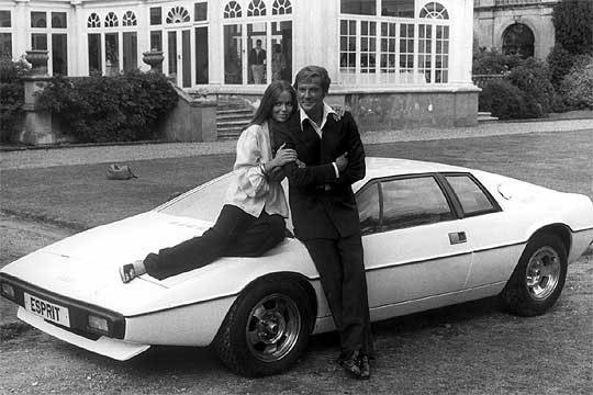 Lotus-Esprit-James-Bond-007.jpg