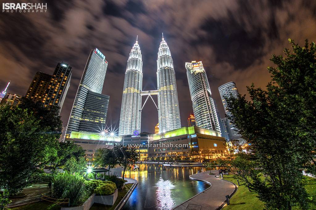 Malaysia-Petrronas-Towers-Long-Exposure-HDR.jpg