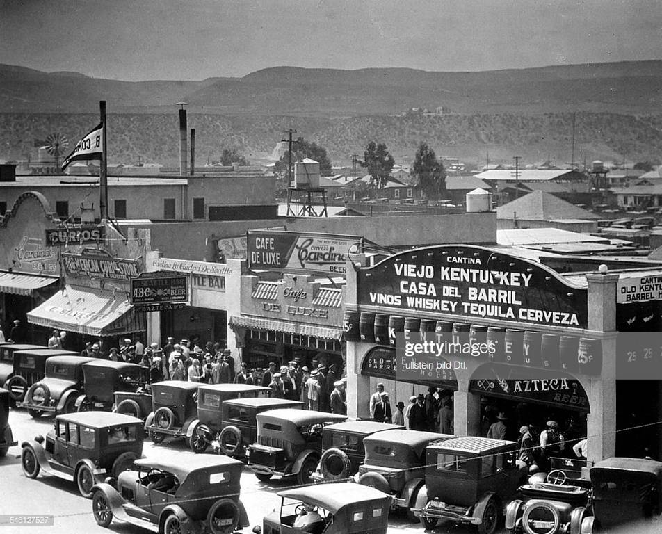 mexico-baja-california-tijuana-view-of-busy-street-life-with-bars-picture-id548127527.jpg