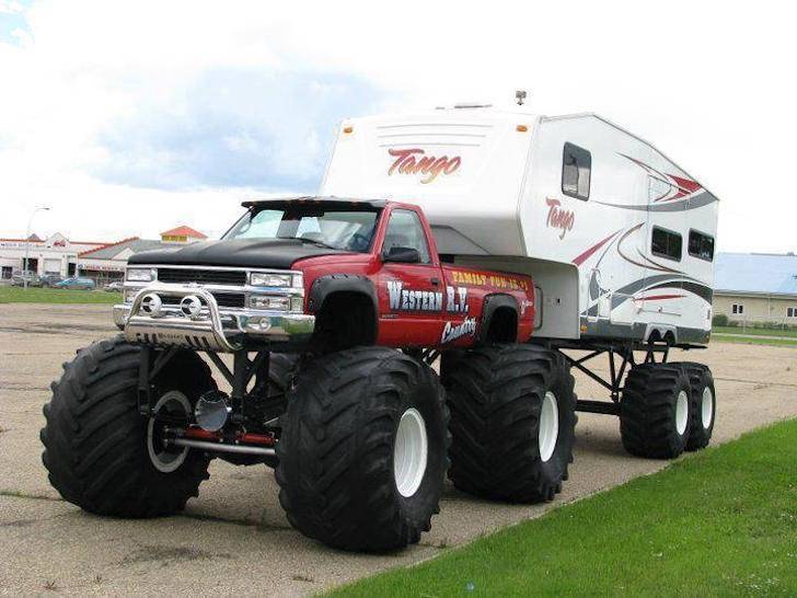 Monster-truck-RV.jpg