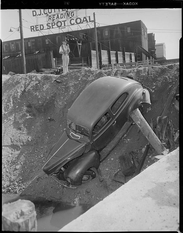 old-photos-of-car-accidents-in-the-1940s-1.jpg