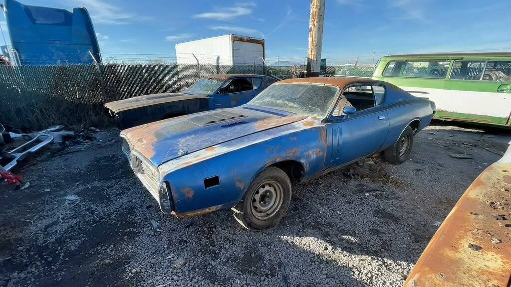 rare-mr-norm-s-1971-dodge-charger-r-t-found-in-a-junkyard-needs-to-be-saved-176044_1.jpg