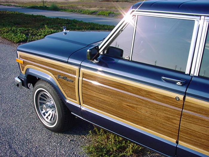 Restored-Jeep-Grand-Wagoneer-Red-Clay-Soul-Navy-Blue.jpg