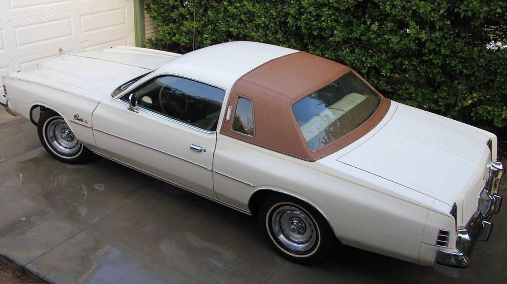 Chrysler cordoba 1976