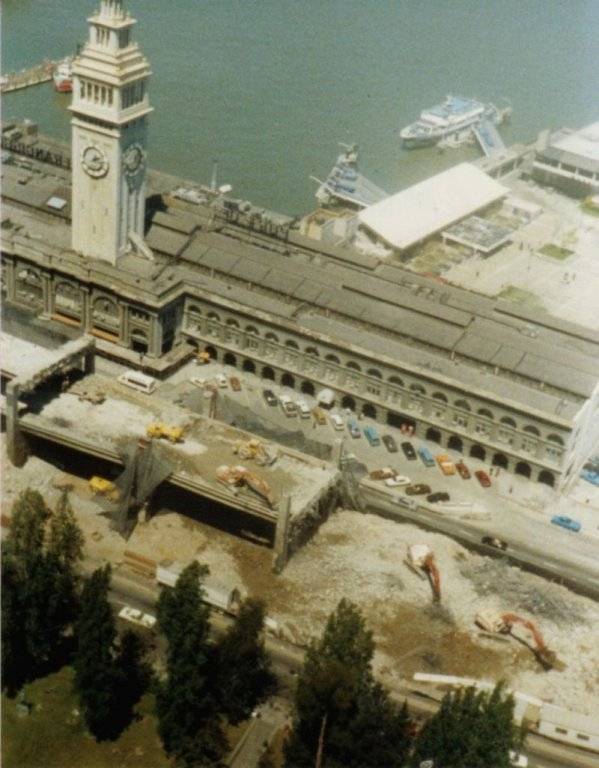 San_Francisco-Embarcadero_Freeway_demolition.jpg