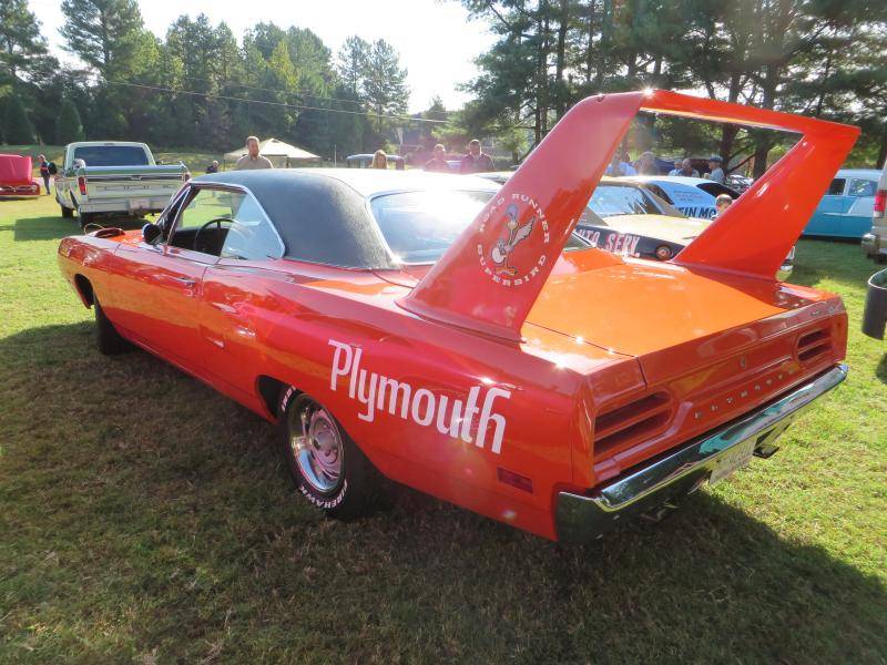 sinclair car show 059.jpg