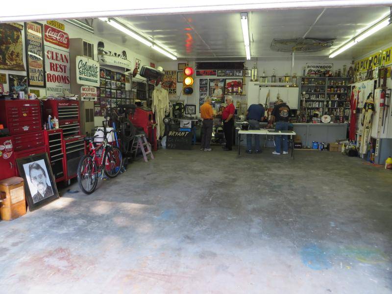 sinclair car show 074.jpg