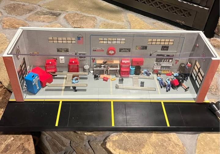 SnapOn Tools 1950s Garage Display $200 Randolph MA.002.jpg