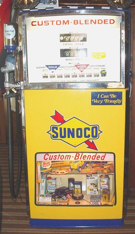 sunoco pump front (Large).JPG