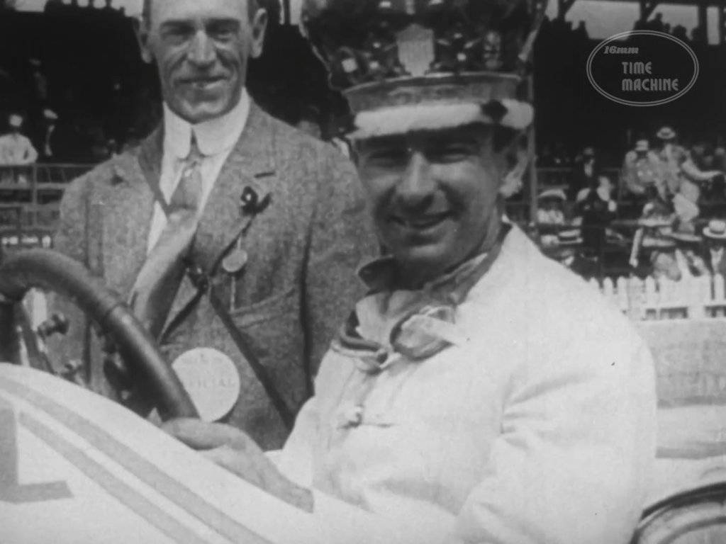 The First Ever Indianapolis 500 (1911) Film Footage 16mm Film Scan - 16mm Time Machine (1080p,...jpg