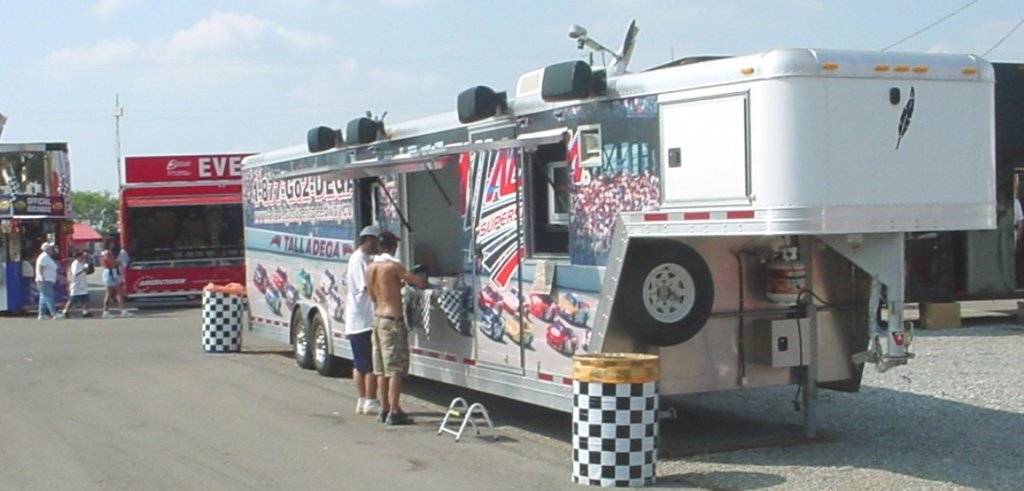 tow at dega.JPG