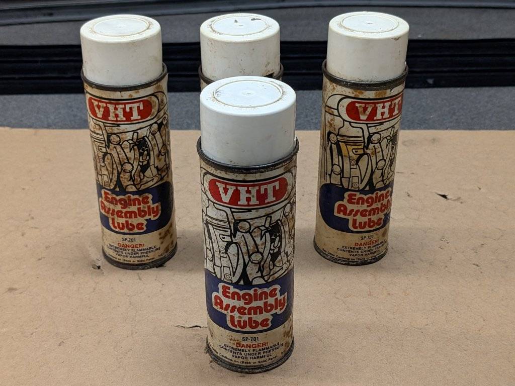 VHT_assy_lube.jpg