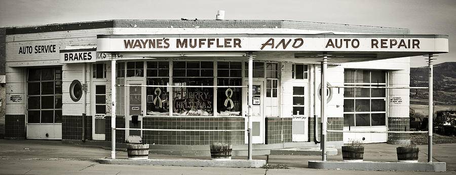 vintage-gas-station-marilyn-hunt.jpg