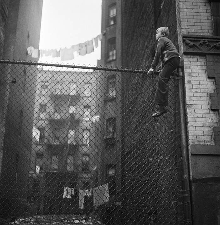 vintage-photographs-new-york-street-life-stanley-kubrick-11-59a91d00a9789__700.jpg