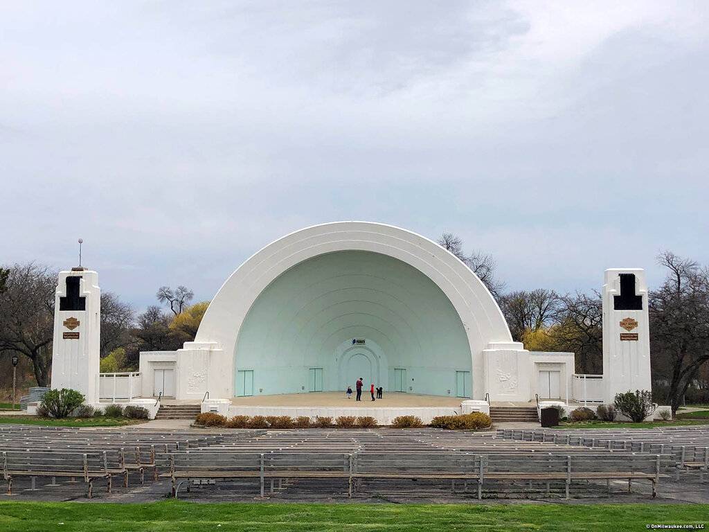 washington-park-bandshell_fullsize_story1.jpg