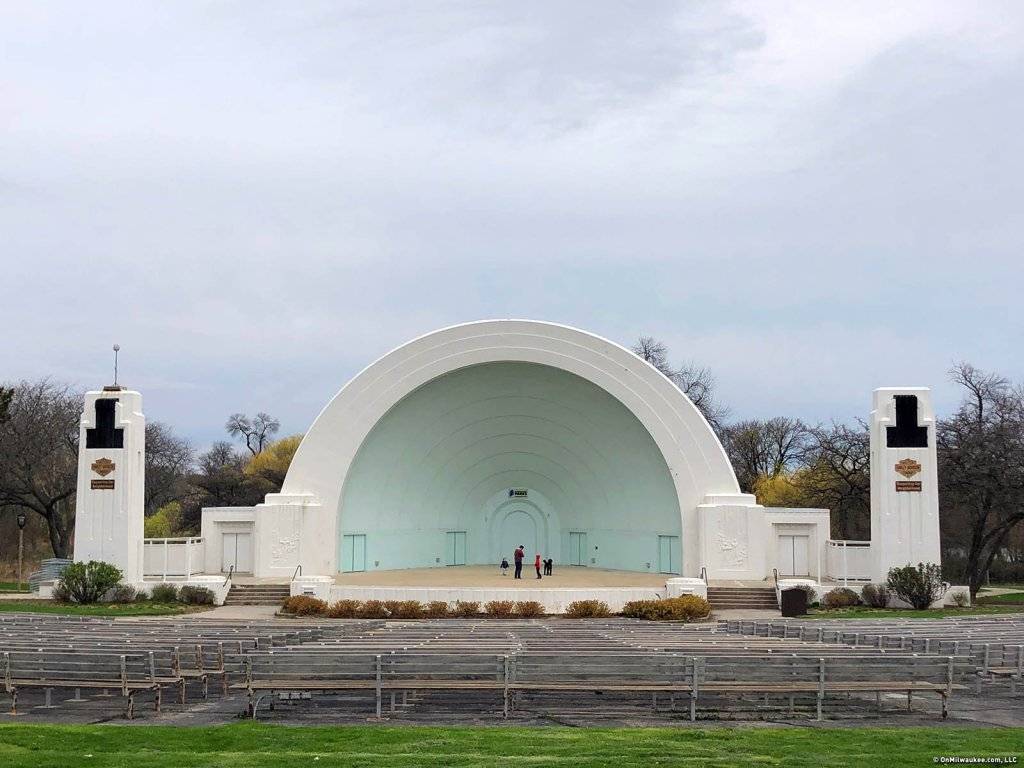 washington-park-bandshell_fullsize_story1.jpg