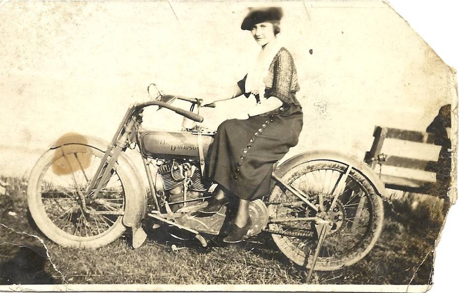 womenwhoride20-930x593.jpg