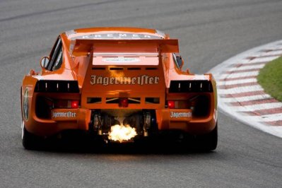 porsche-935-k3-eberhard-baunach-jaegermeister-turbo.jpg