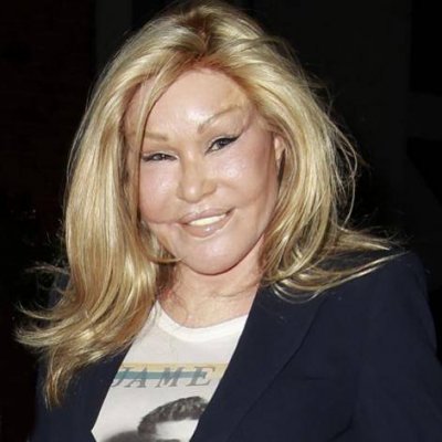 jocelyne-wildenstein.jpg