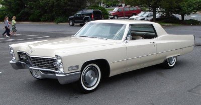 1967_cadillac_deville-pic-4708.jpg